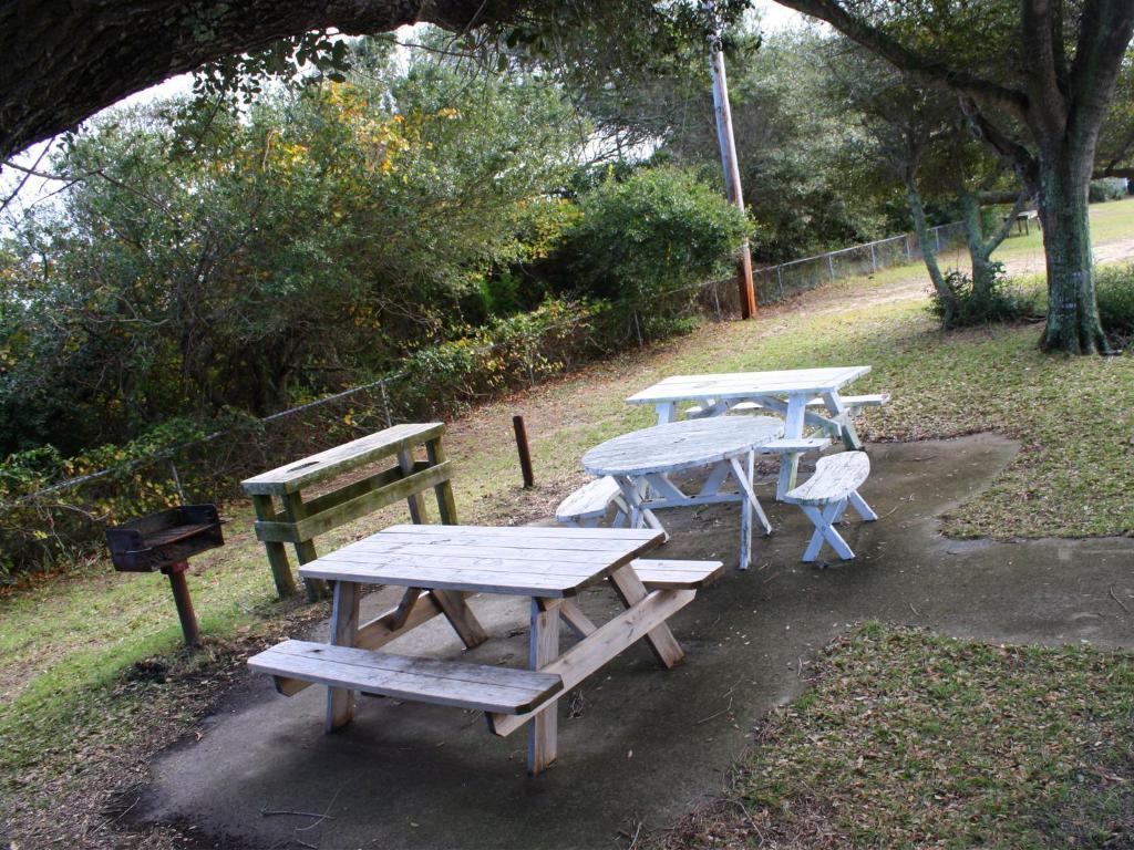Falcon Motel Buxton Luaran gambar